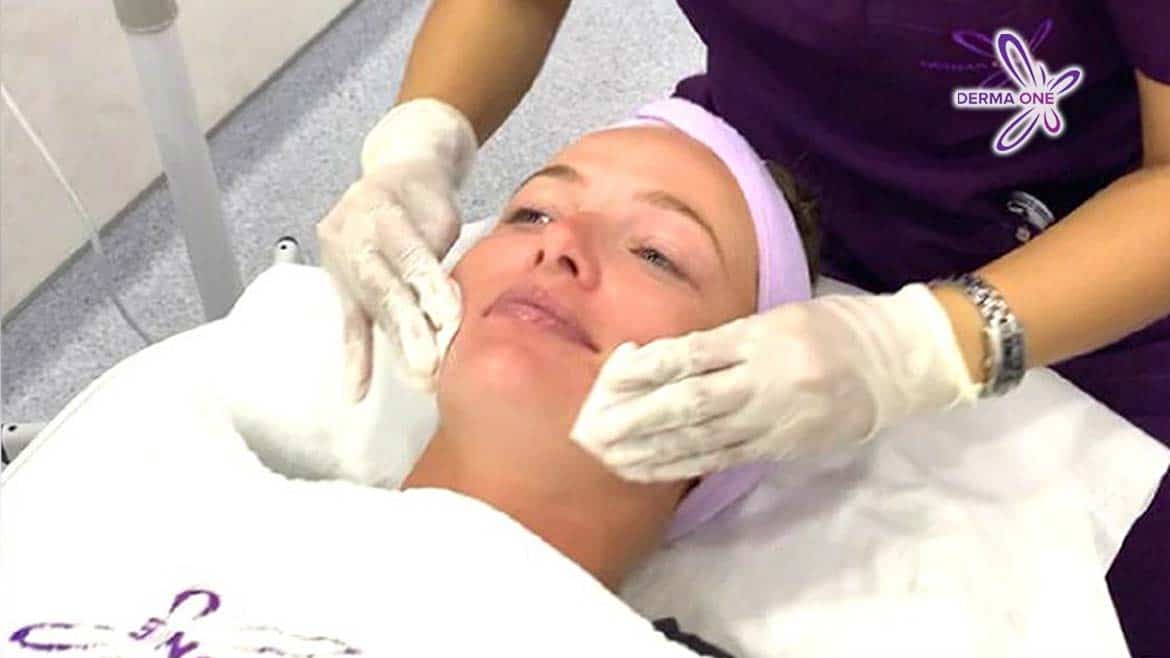 HydraFacial and Microdermabrasion
