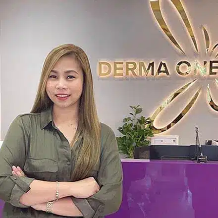 Cris-Customer-Service-derma-center-in-dubai