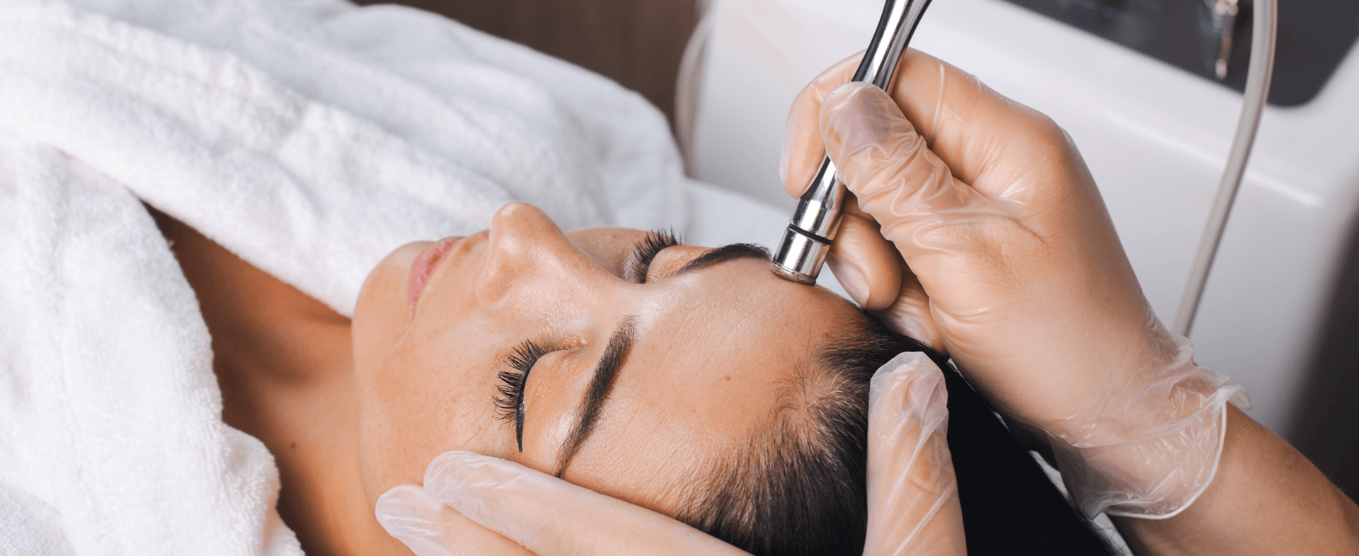 Microdermabrasion in Dubai | Derma One Aesthetic Center