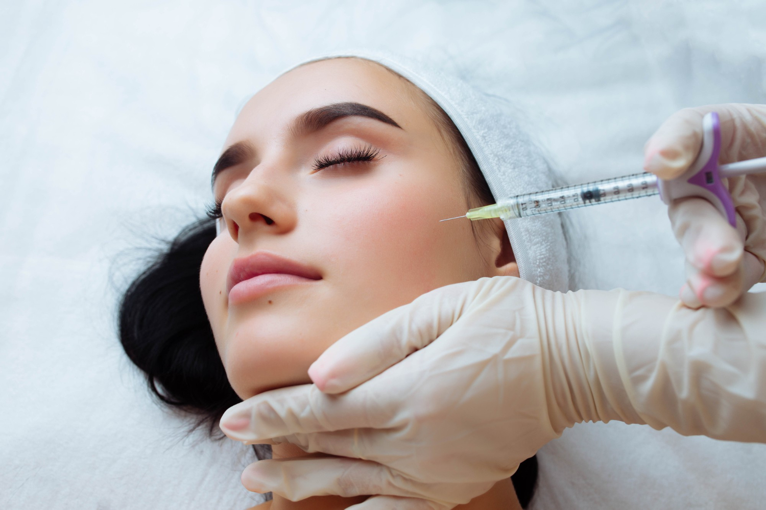 A Comprehensive Guide to Sculptra in Dubai: What You Need to Know