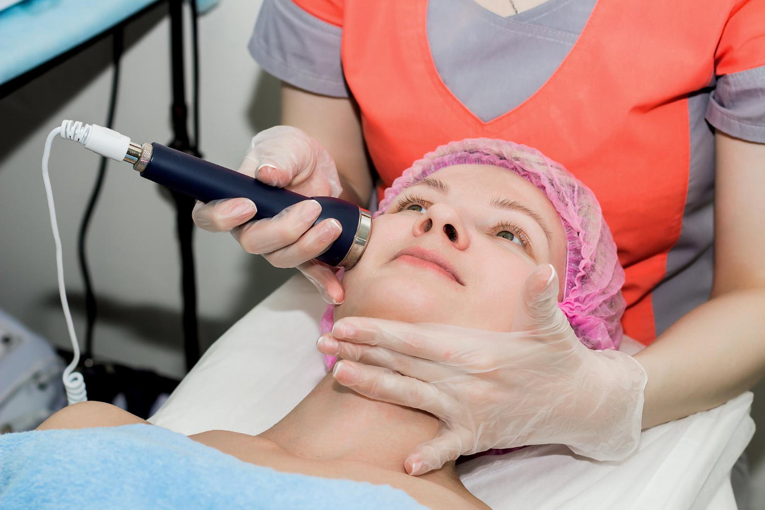 Ultimate Guide To RF Microneedling At Derma ONE Medical Center Dubai